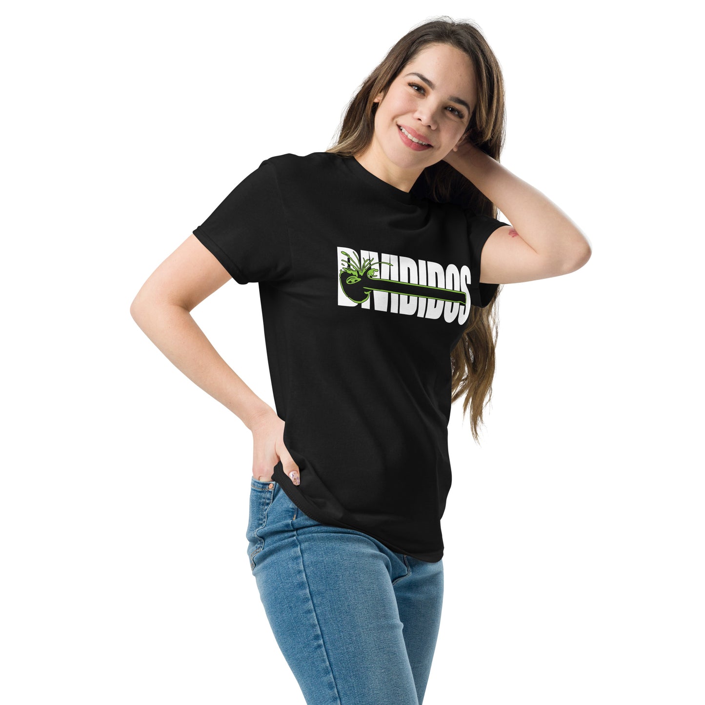 Divididos. Camiseta de Algodón 100% peinado. Corte Unisex. Negra. Opción 1. CAM2411.