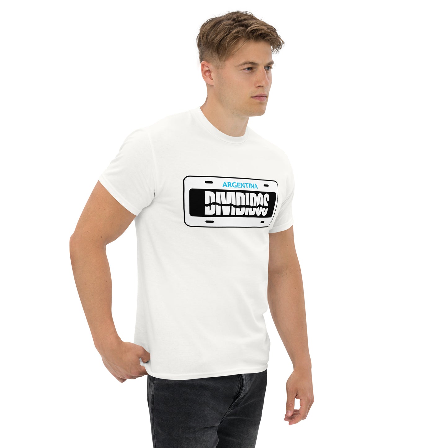 Divididos. Camiseta de Algodón 100% peinado. Corte Unisex. Opción 1. CAM3115.